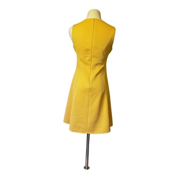 London Times Fit and Flare Dress Yellow Size 6p - Picture 2 of 4